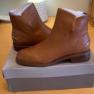 Franco Sarto short ankle bootie Cognac brown Happily 6.5